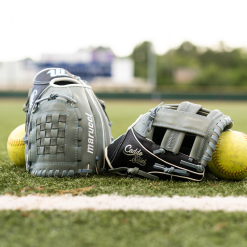 Marucci MFGCDFP1150 Caddo Fastpitch Series 11,5 Inch -Rawlings Sport Baseball Shop 36840015 Marucci MFGCDFP1150 Caddo Fastpitch Series 115 Inch 5